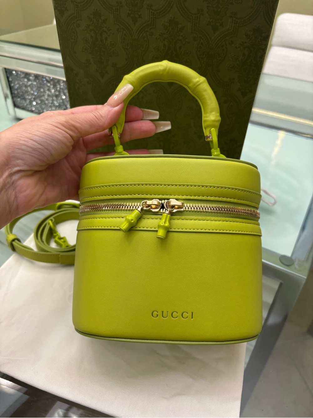 Authentic BRAND NEW! Gucci Mini Vanity Bag with Bamboo Handle - Picture 4 of 15